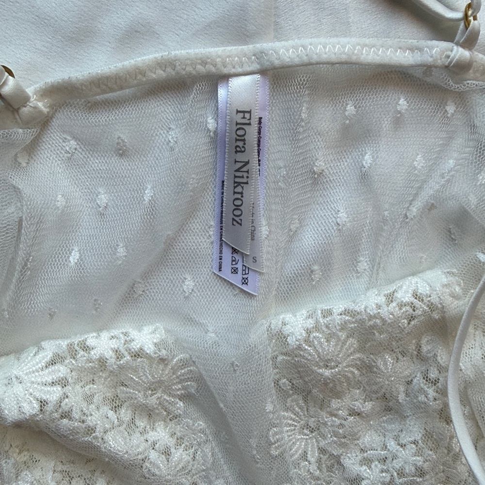 Flora Nikrooz The Showstopper Chemise slip dress floral lace appliqués - Picture 4 of 7